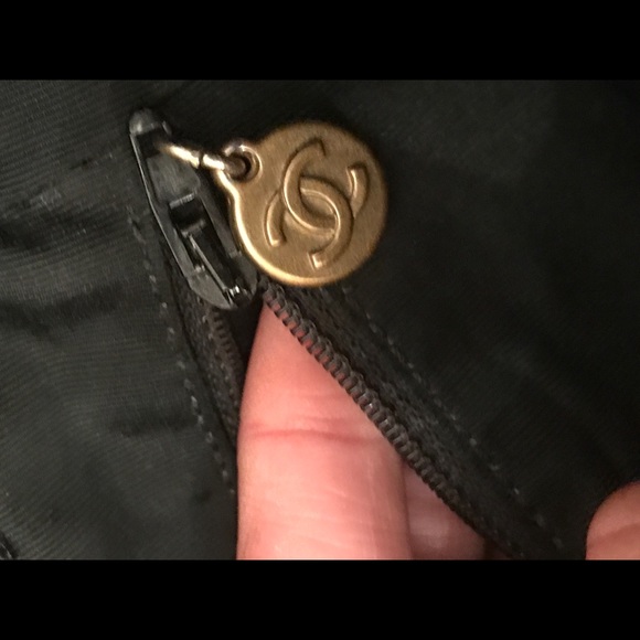 Vintage chanel caviar backpack - Picture 4 of 8